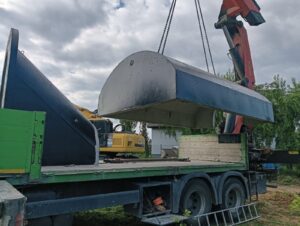 Piwniczka ogrodowa betonowa – trwałe i stylowe rozwiązanie do ogrodu