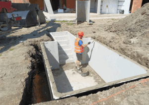 Piwniczka betonowa ze schodami – solidne i wygodne rozwiązanie do Twojego ogrodu