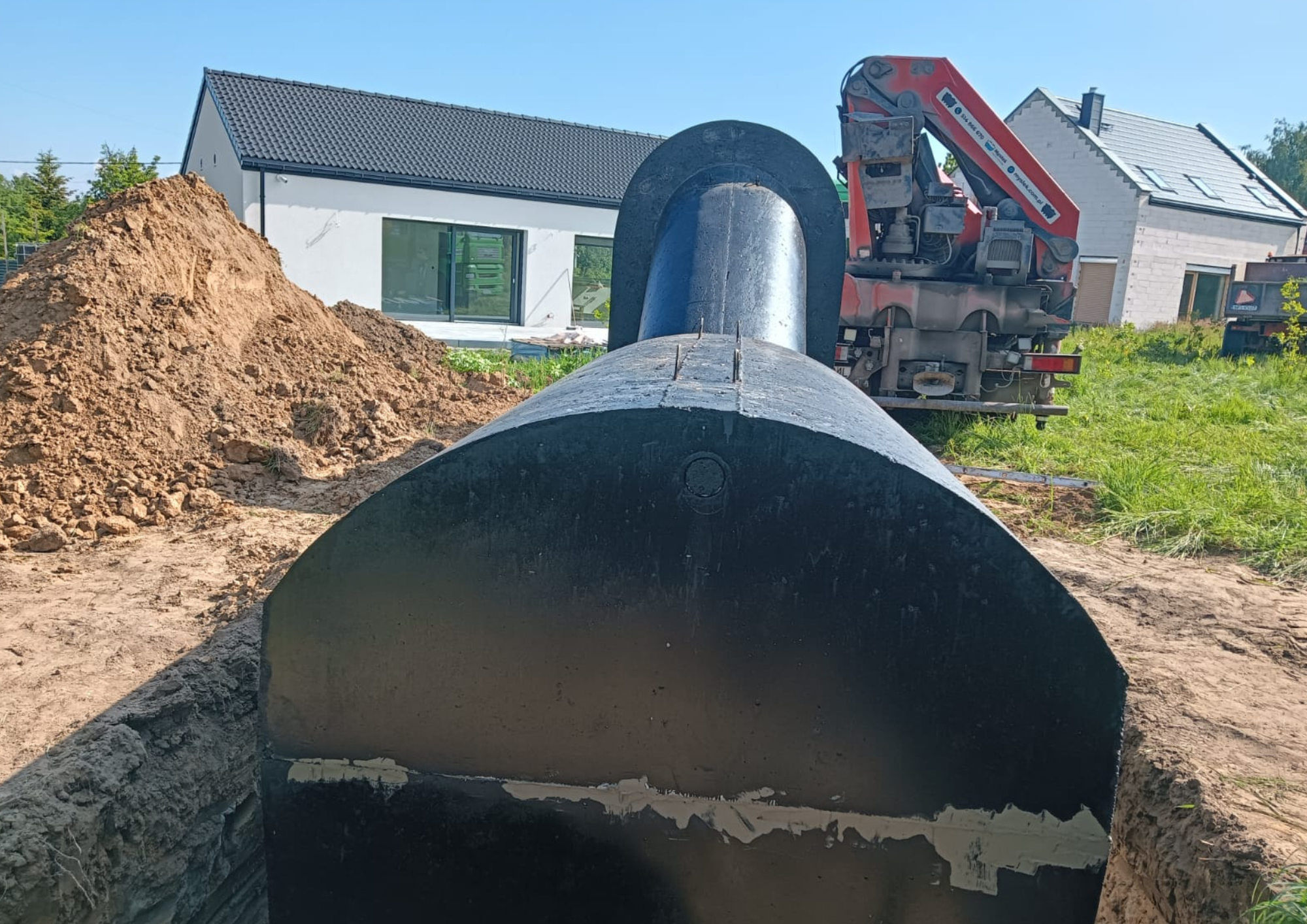 Piwniczka ogrodowa Śląsk – betonowa piwnica ze schodami